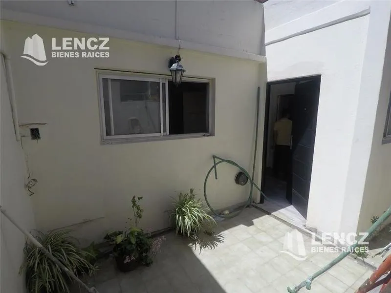 Departamento en ALVEAR 1070