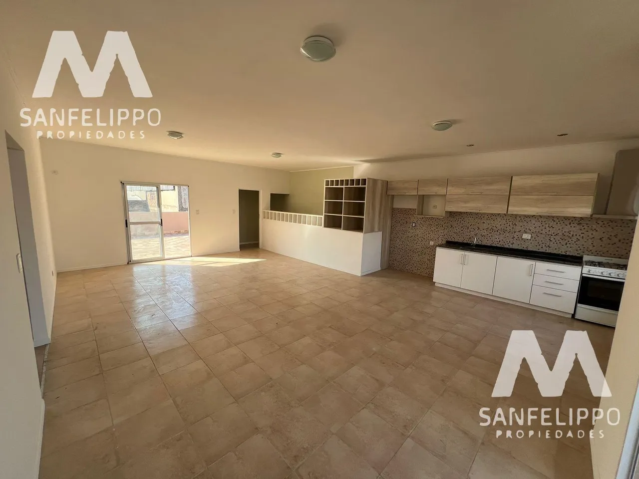 Departamento en Lucena al 6000