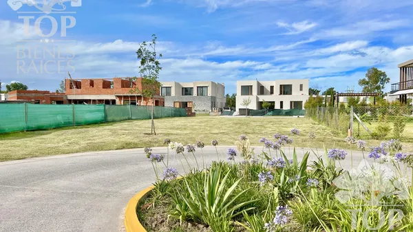 Terreno en Laguna Grande - Villanueva