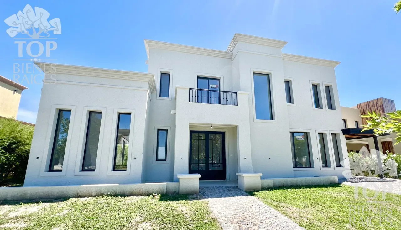 Casa en El Canton - Golf