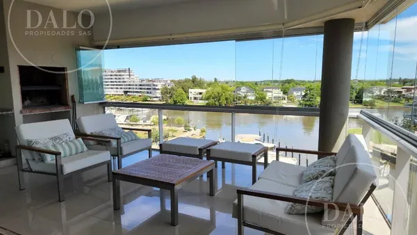 Departamento en Marinas del Canal