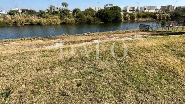 Terreno en costas puertos del lago lote