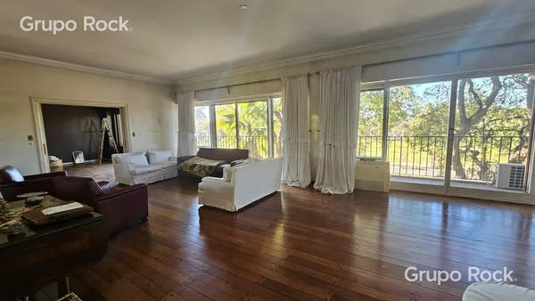 Departamento en Libertador y Oro