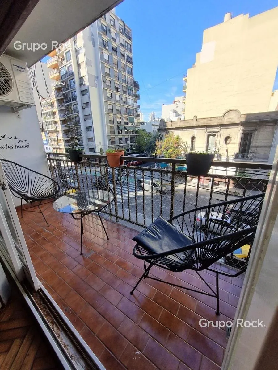 Departamento en Av Cordoba al 3500