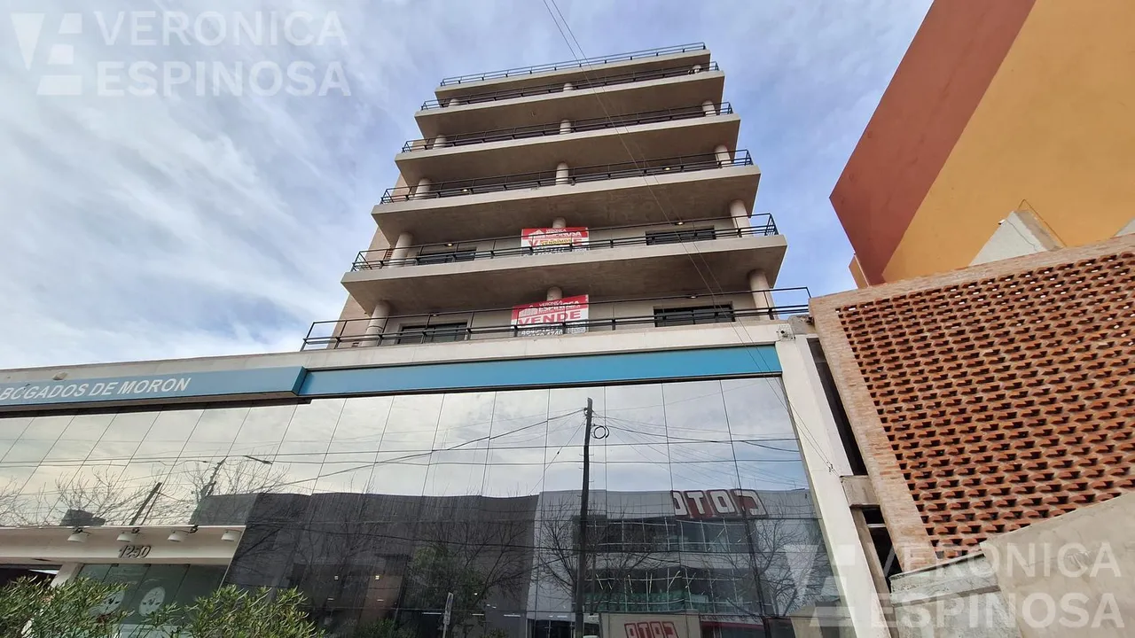 Departamento en Brown al 1200