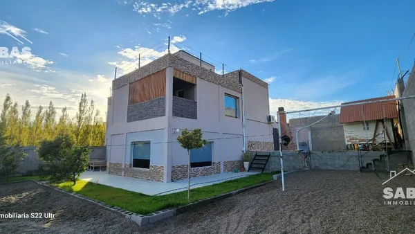Casa en LOS ALTARES 187
