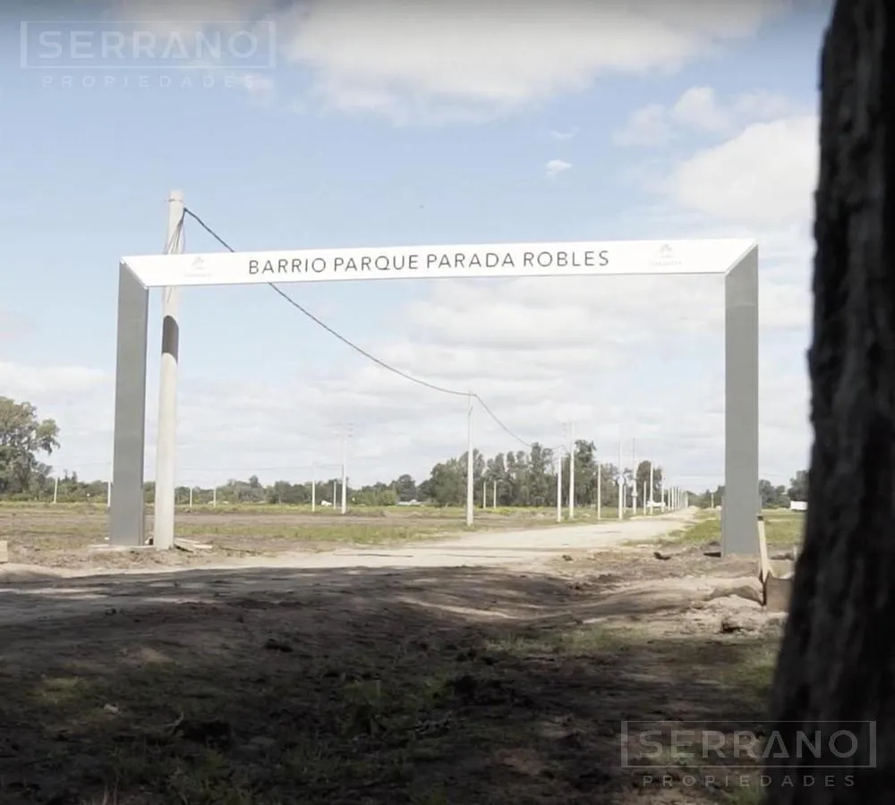 Terreno en Venta. Terreno. Barrio Parque Robles 100