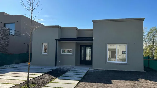 Casa en Lote Interno - Vila Marina, Villanueva