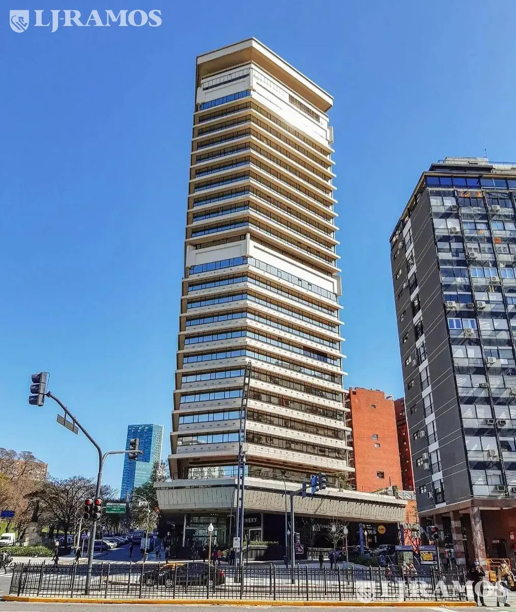 Oficina en Maipu al 1300