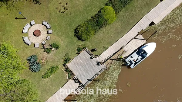 Casa en Lote al 100 Rayo I,Isla del Este