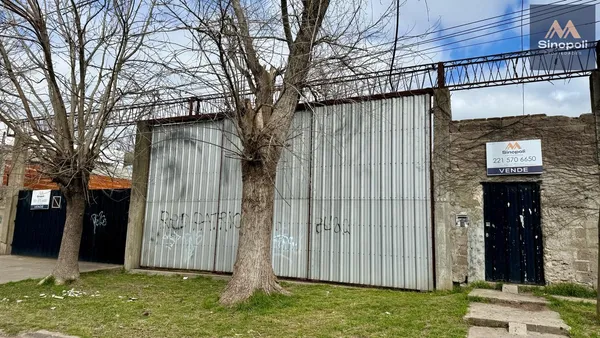 Casa en 198 46 y 47 al 700