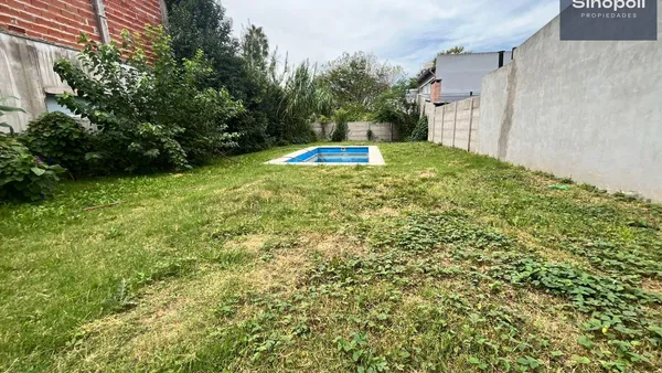 Terreno en 449 al 3400