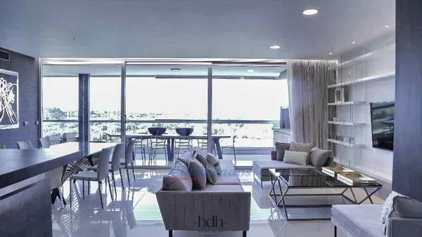 Departamento en Avenida Laplace al 5500