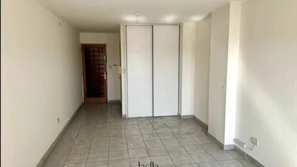 Oficina en Ituzaingó al 100