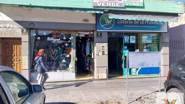 Local Comercial en Avenida San Martín e/ 20 de Septiembre y Rafael Altamira