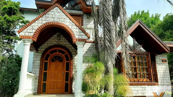 Casa en Ramallo e/ Calingasta y Aconquija