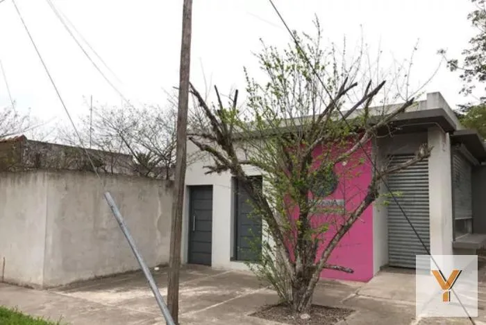 Local Comercial en 511 y 24