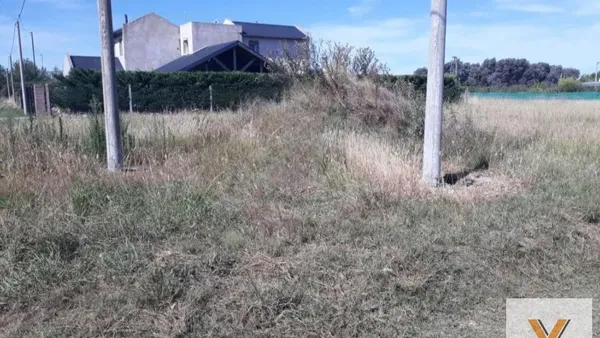 Terreno en 19 de Agosto y Guglieri