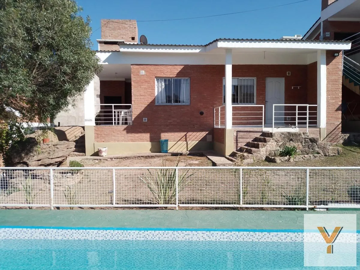 Hotel en Rondeau y Oroño