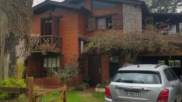 Casa en Formosa y 27