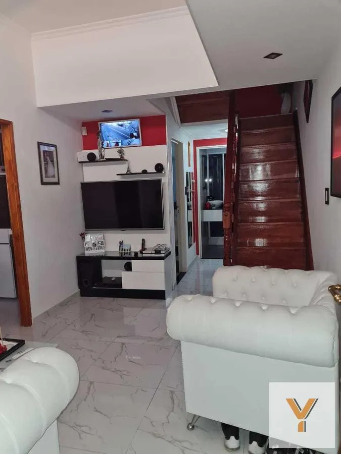 Departamento en Esquiú y Tabaré