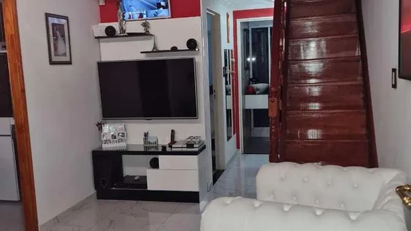 Departamento en Esquiú y Tabaré
