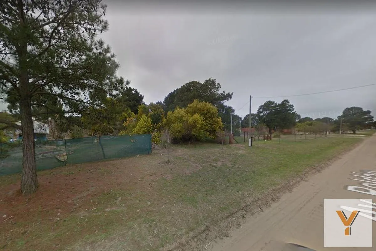 Terreno en Roldan e/ Caseros y La Margarita