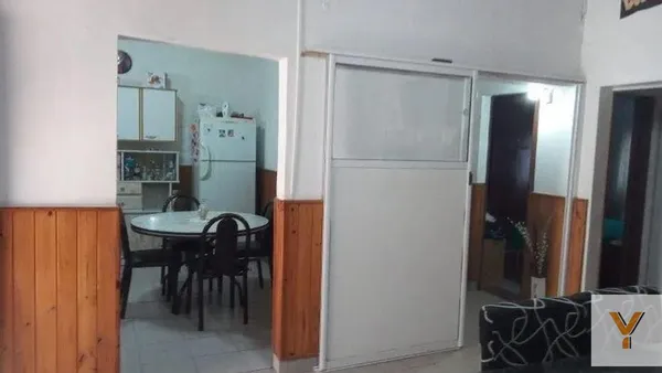 Casa en Primera Junta e/ Rio Juramento y Alsina