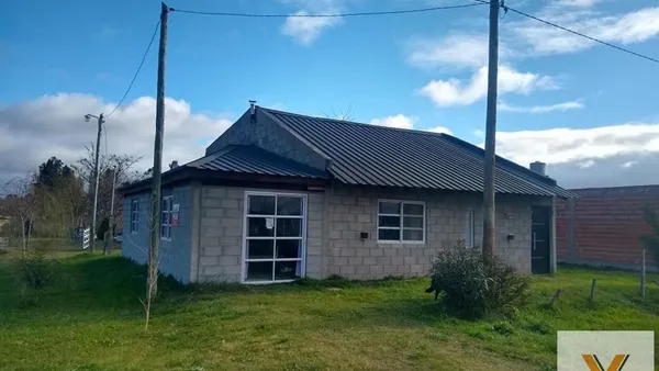 Casa en Barrio Las Acacias - Ruta 210