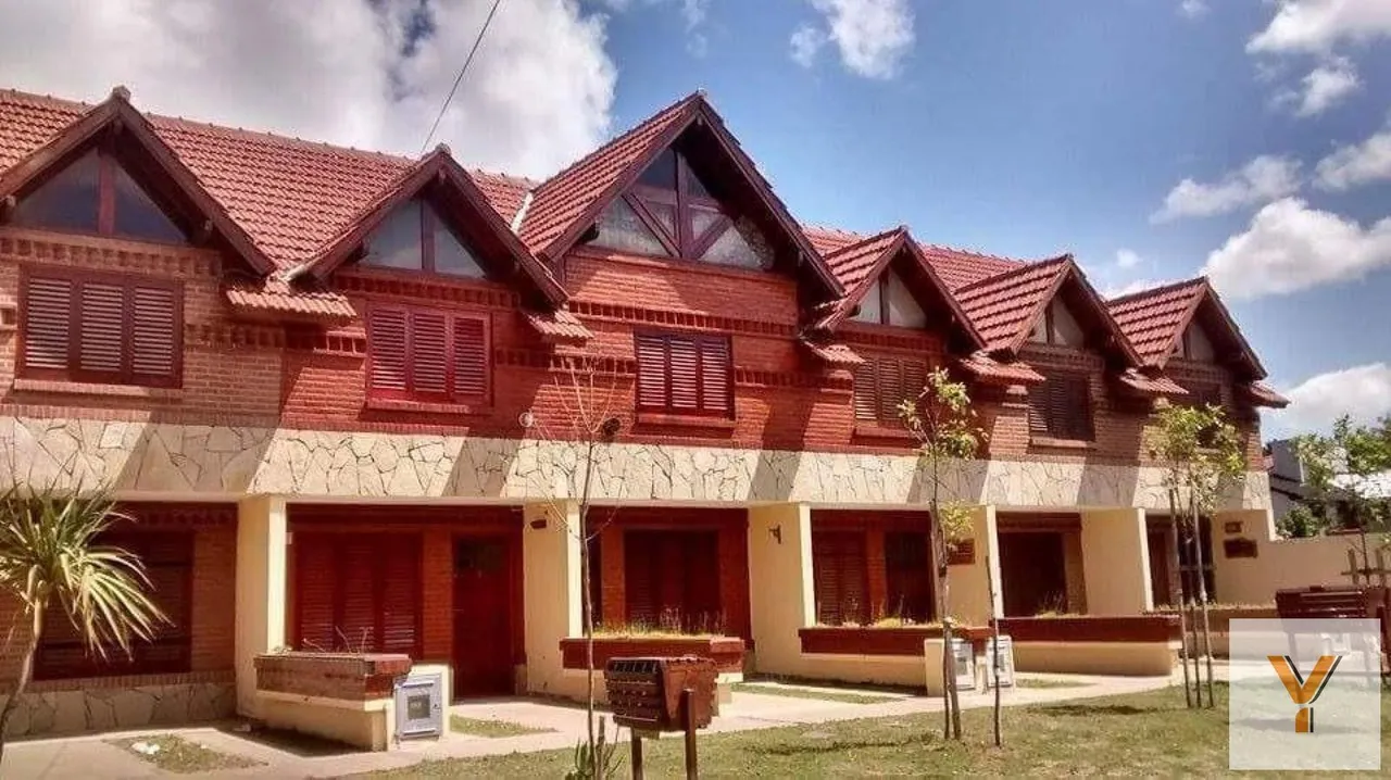 Casa en Belgrano y Mendoza