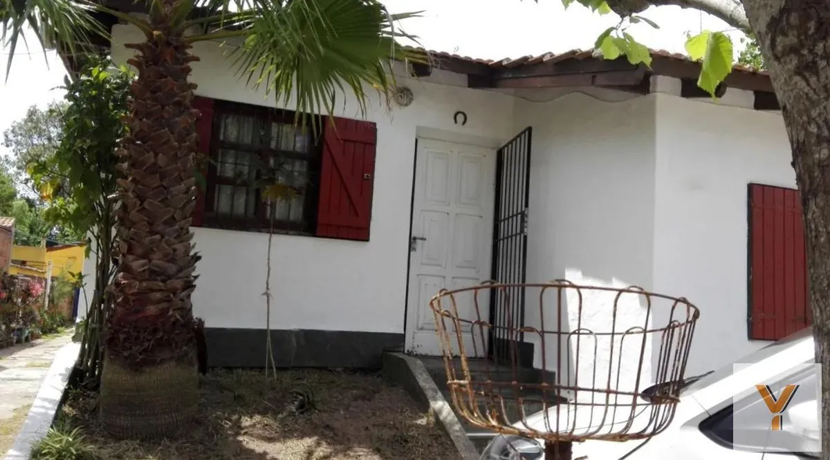 Casa en 50 Bis e/ 7 y 35 Bis