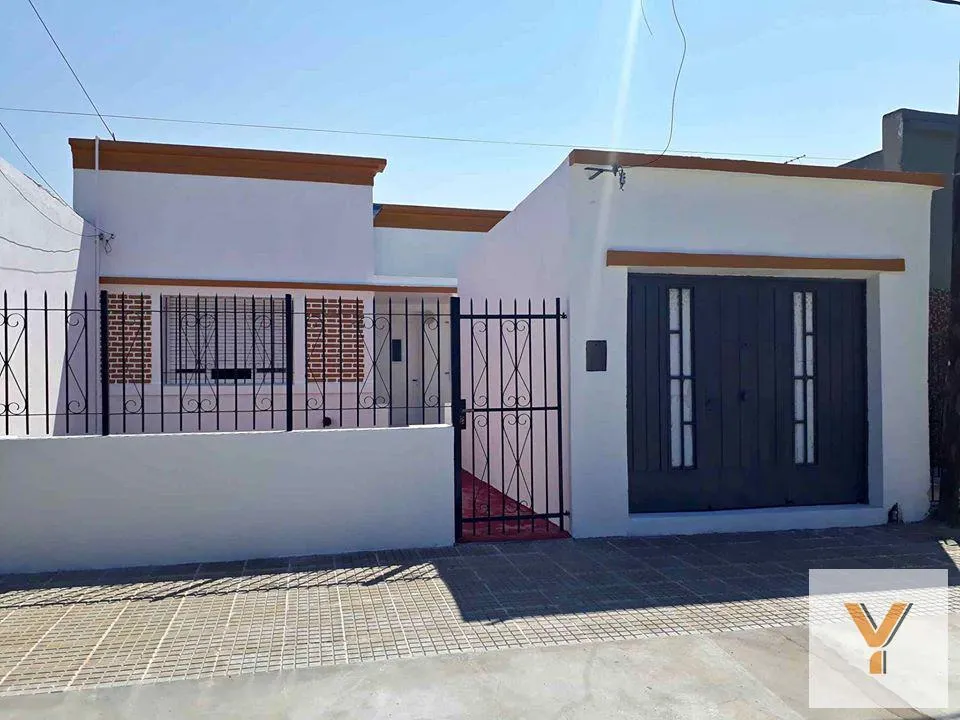 Casa en Brasil e/ Quintana y Dr. Haramboure