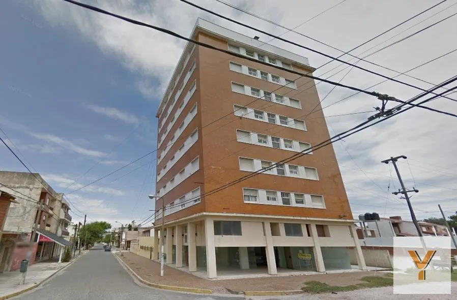 Departamento en 1 y 42
