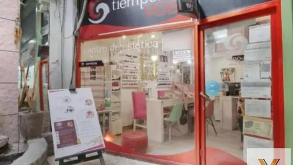 Local Comercial en Avenida Rivadavia e/ Caracas y Rivera Indarte