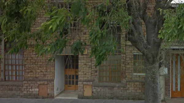 Casa en Lamadrid y Gomila