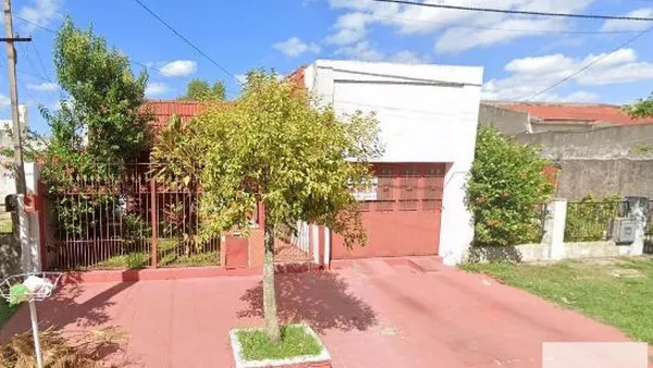 Casa en 172 y 19