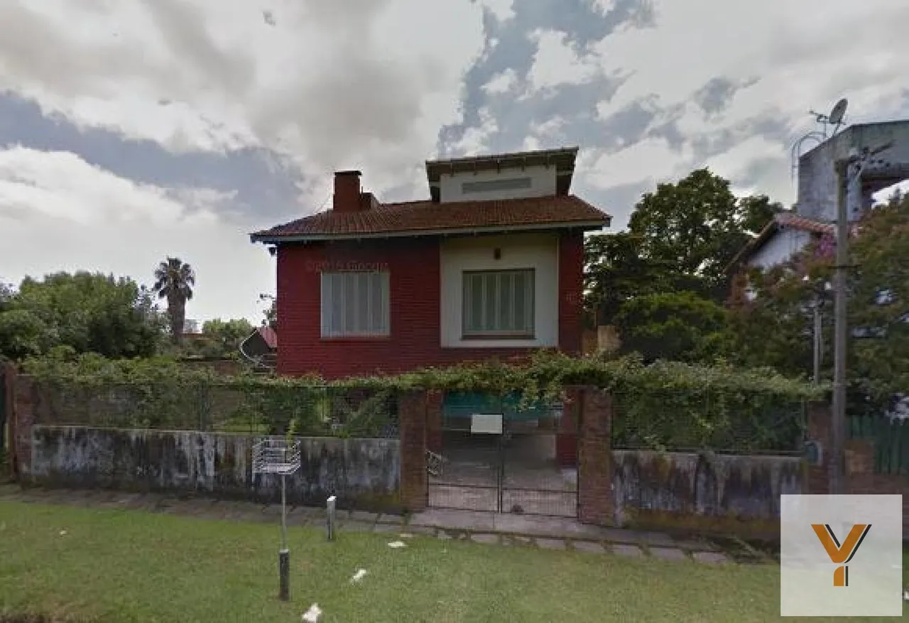 Casa en 5 e/ 104 y 106
