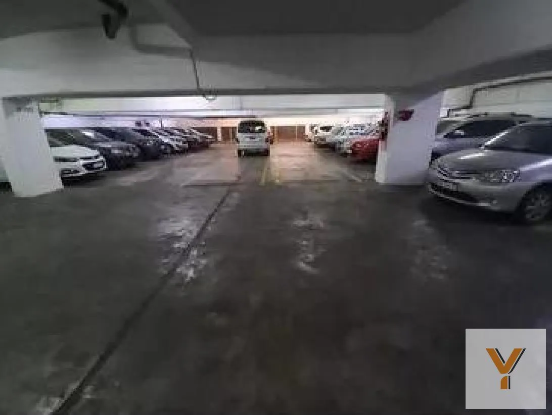 Cochera en Avenida Doctor Honorio Pueyrredón e/ Tres Arroyos y Galicia