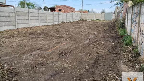 Terreno en José Cabral e/ Navarro y Piccirilli