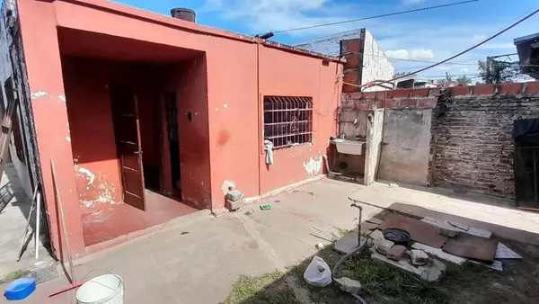 Departamento en Joaquín V. González y Urquiza