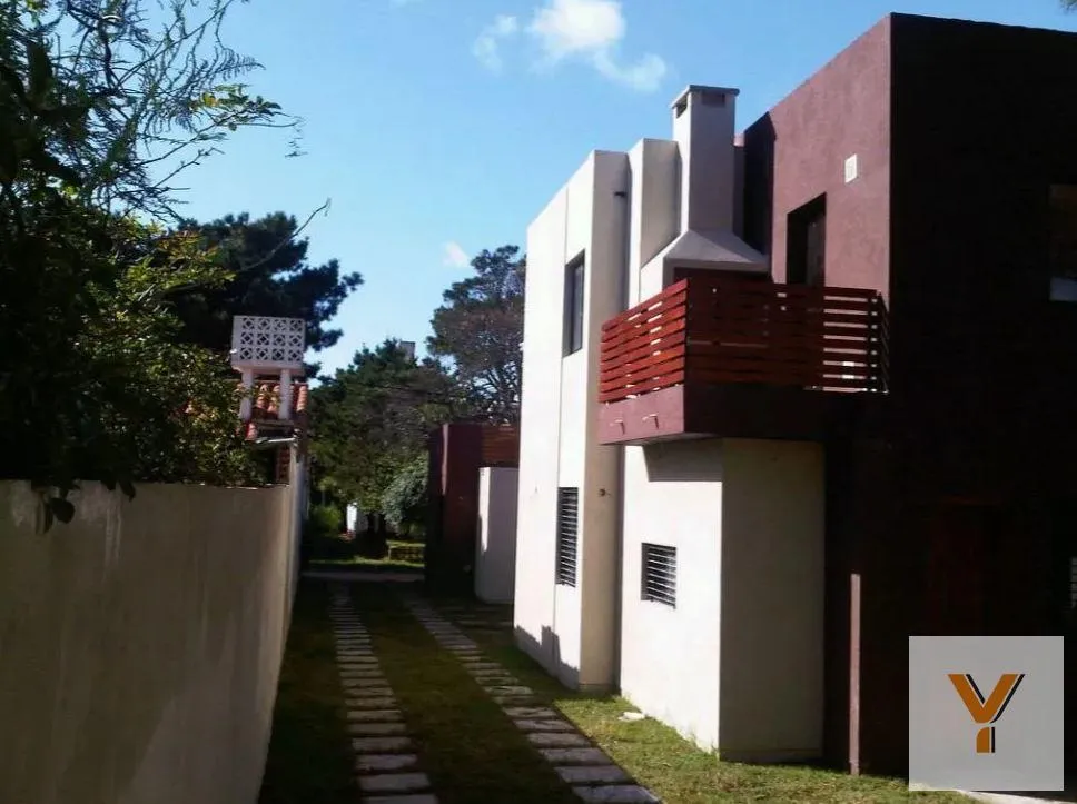 Casa en San Juan y Córdoba