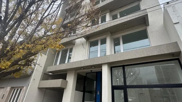 Departamento en Avenida España e/ Chacabuco y 14 de Julio