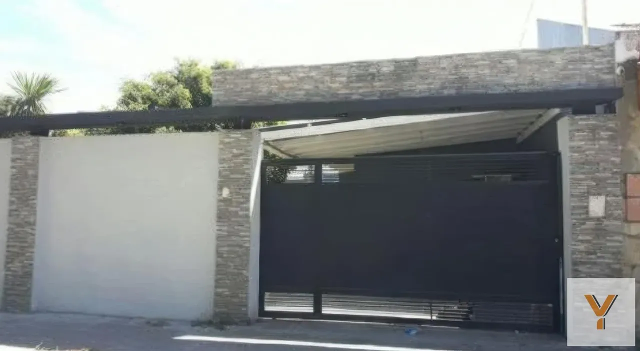 Casa en 20 e/ 171 y 172