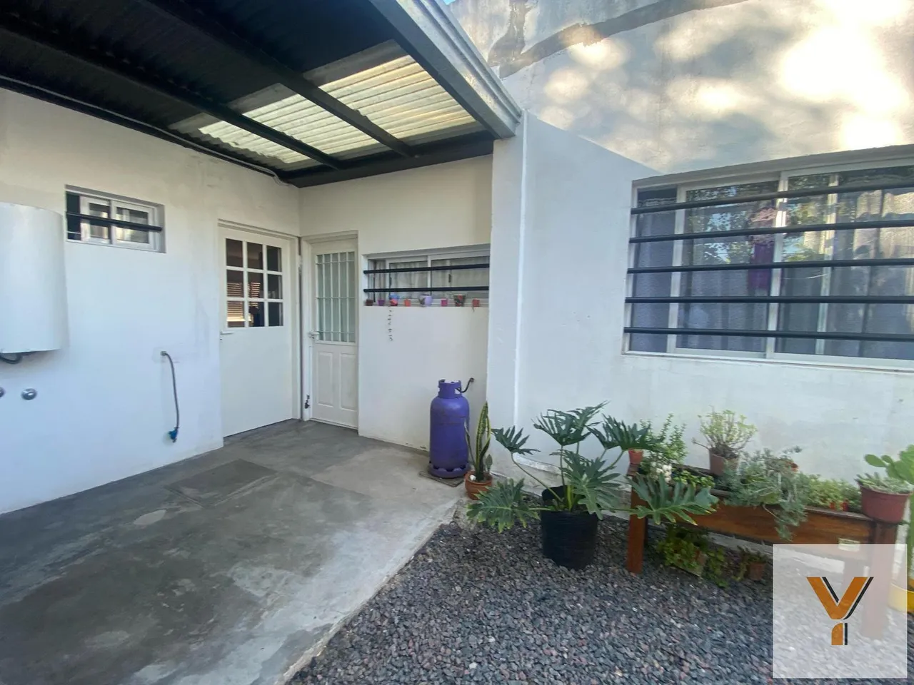 Departamento en 525 y 27
