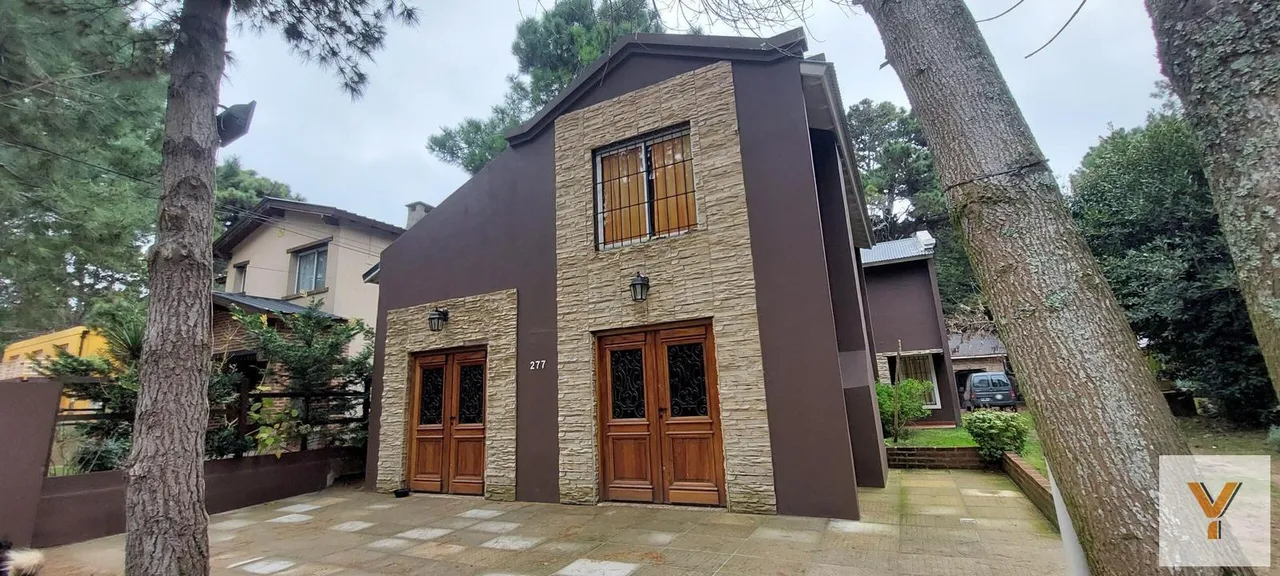 Departamento en Las Camelias e/ Avenida 3 y Avenida 4