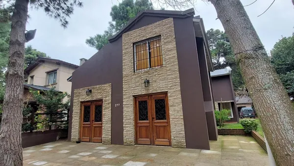 Departamento en Las Camelias e/ Avenida 3 y Avenida 4