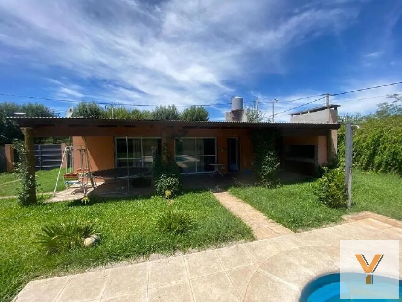 Casa en Estanislao del Campo e/ Arroyo Cepeda y Campo Del Molino