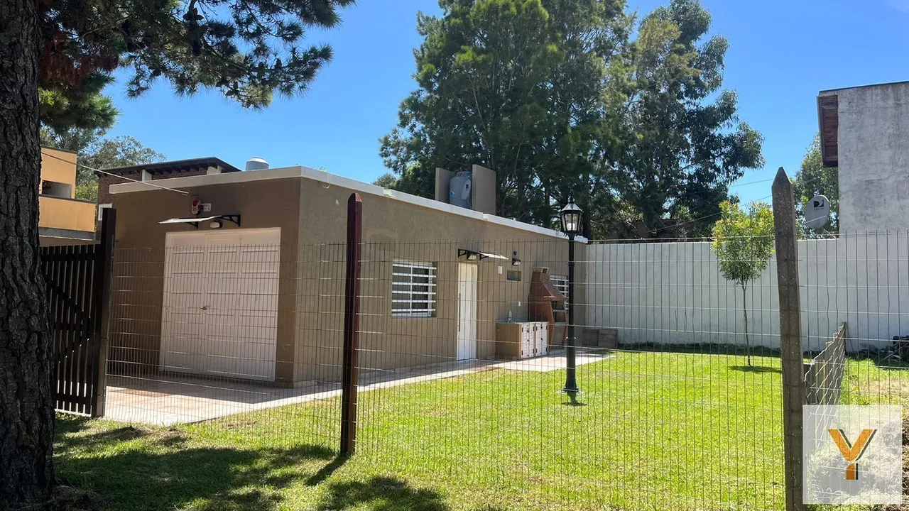 Casa en Neuquén y Tucumán