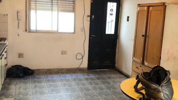 Departamento en Doctor Adolfo Dickman e/ Añazco y Maturín