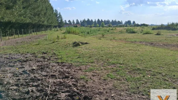 Terreno en Aristóbulo Del Valle y 25